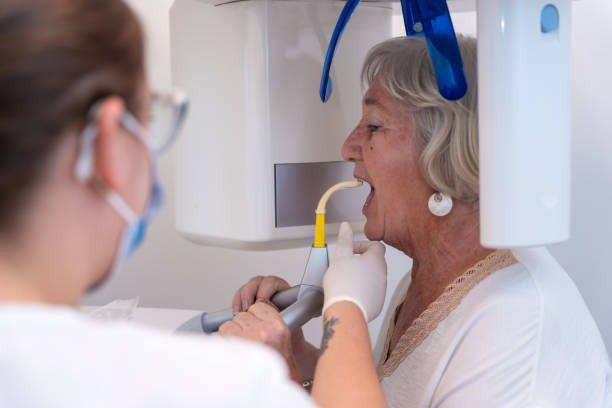 Best Broken or Cracked Tooth Emergency Dentist in Kewanee, IL